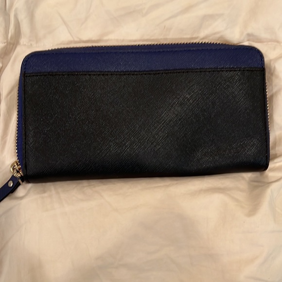 kate spade wallet- Lacey - Picture 2 of 3